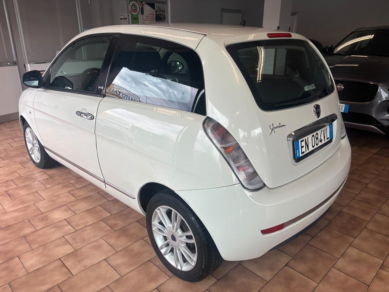 Lancia Ypsilon 1.3 mjt *PER NEOPATENTATI