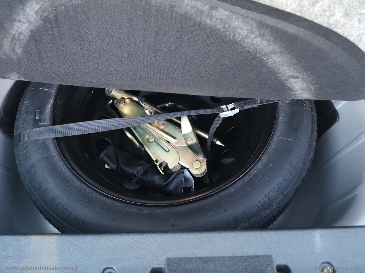 VOLVO V70 2.0I TURBO 20V CAT. T-5 AWD Optima RATE AUTO MOTO SCOOTER