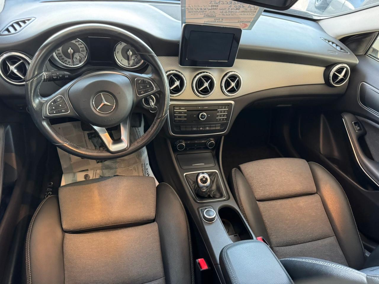 Mercedes-benz GLA 180 d Business