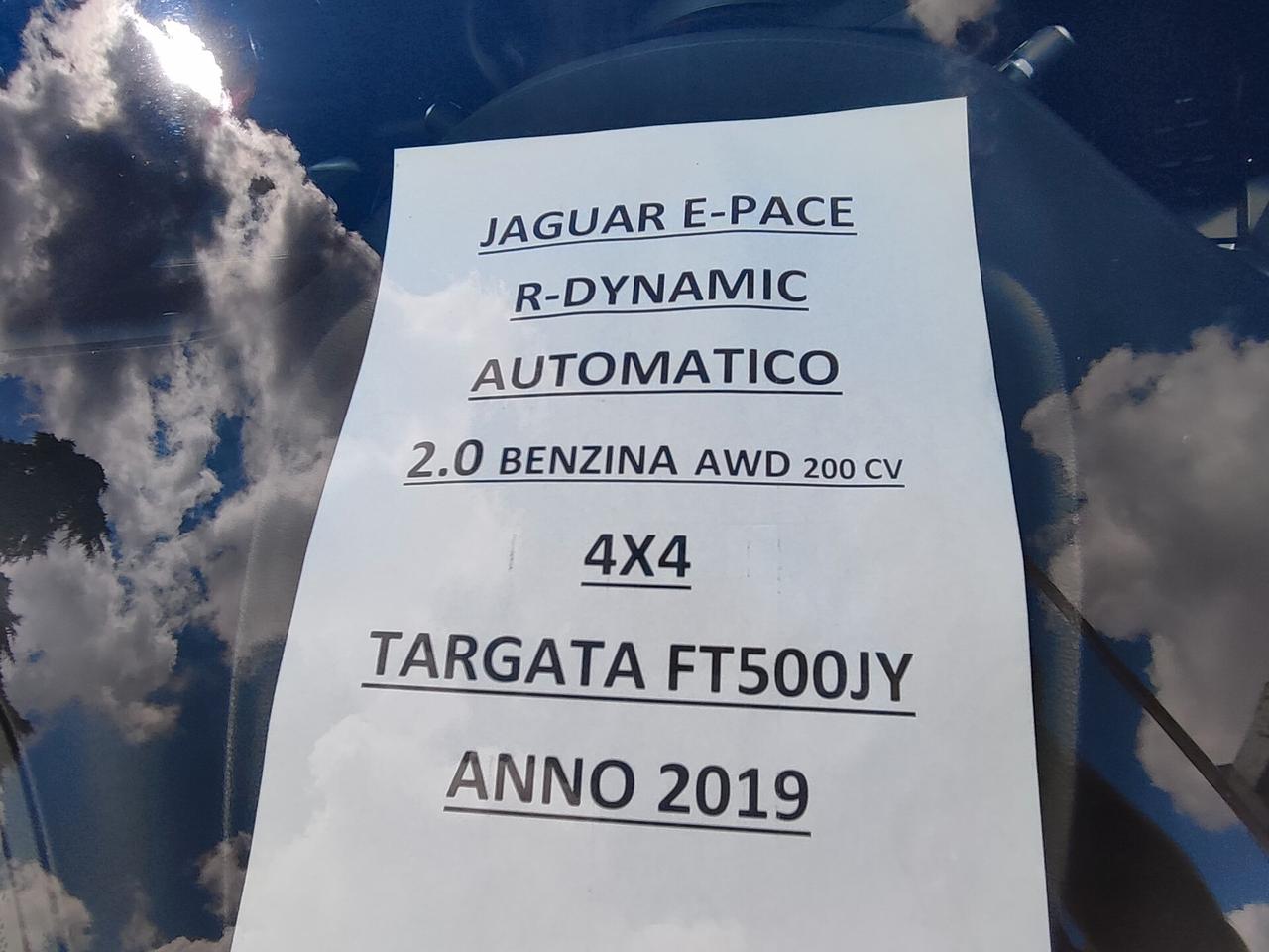 Jaguar E-Pace 2.0 BENZINA 200cv R-Dynamic S
