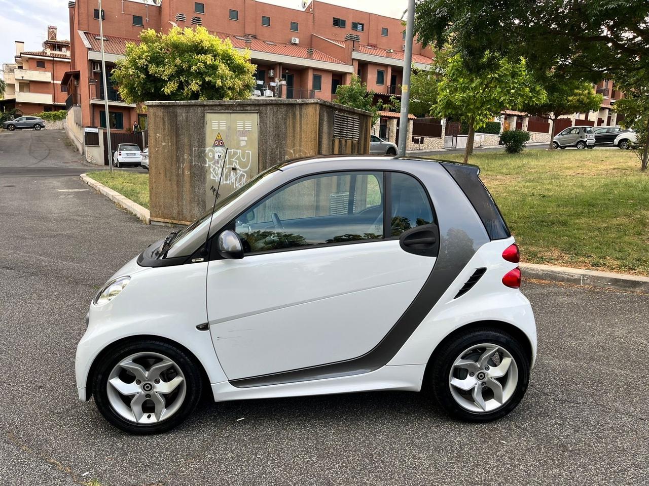 Smart ForTwo 1000 52 kW coupé passion