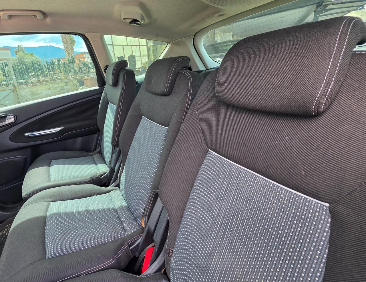 Ford S-Max 2.0 TDCi 163CV Powershift 7 posti Business Nav