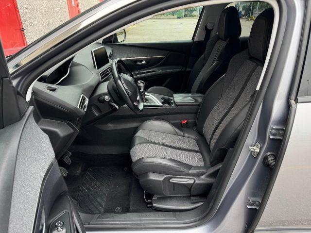 PEUGEOT 3008 PureTech Turbo 130 Allure 360/Full-led/Ambient lig