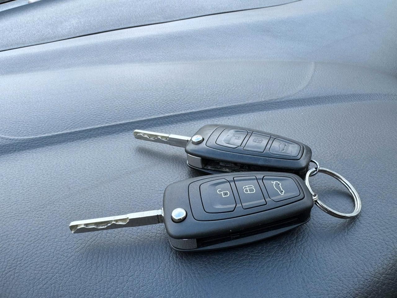 Ford Focus 1.6 TDCi 115 CV Berlina Titanium