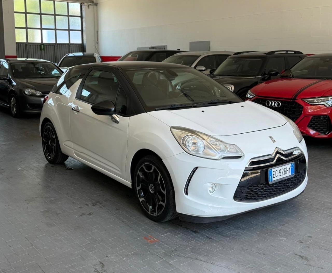 Citroen DS3 DS 3 1.4 VTi 95 Just Black (70 kw)