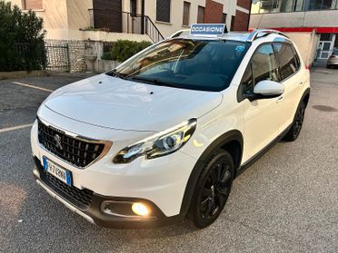 Peugeot 2008 BlueHDi 100 Allure *Navi/CarPlay/Android*