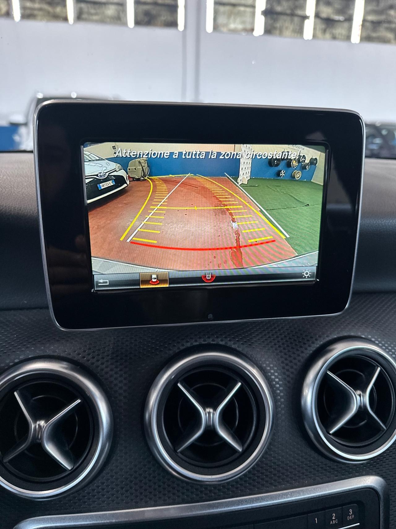 Mercedes-benz A 160 d Sport/2017/okneopatentati/