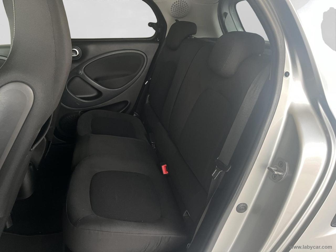 SMART forfour 70 1.0 twinamic Passion AUTOMATICA CON SOLI 65.000KM!