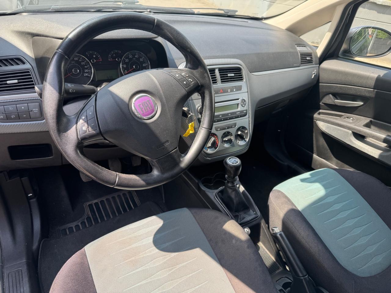 Fiat Grande Punto 1.4 5 porte Active Natural Power