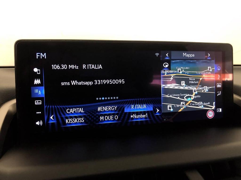 Lexus NX 300 300 2.5 Hybrid Premium 4WD CVT