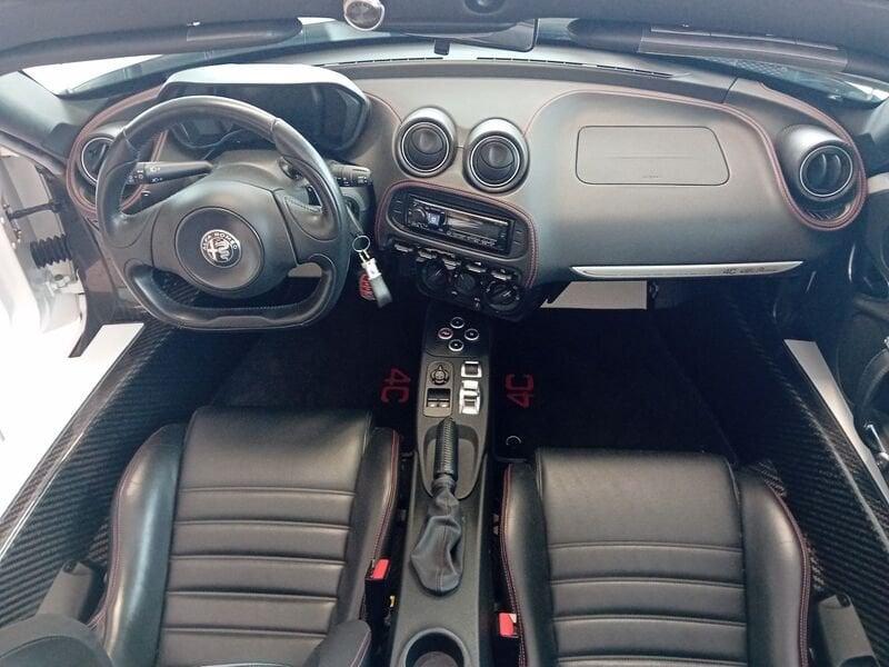 Alfa Romeo 4C 1750 TBi