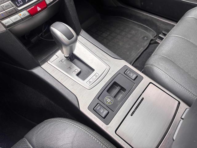 SUBARU OUTBACK 2.5i Bi-Fuel Trend