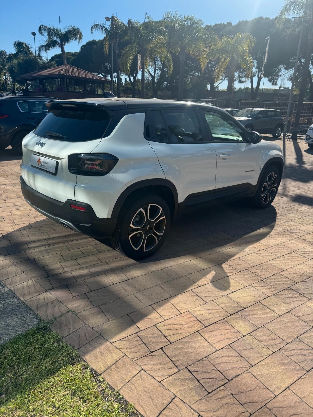 Jeep Avenger 1.2 Turbo 100 CV Summit