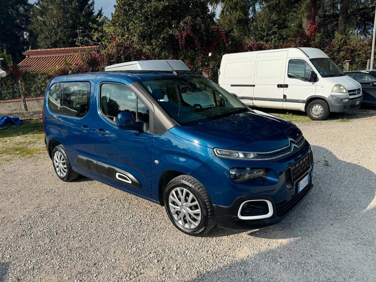 Citroen Berlingo BlueHDi 100 M Shine