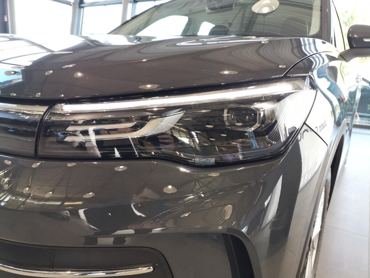 VOLKSWAGEN Tiguan III 2024 - Tiguan 2.0 tdi Life 150cv dsg