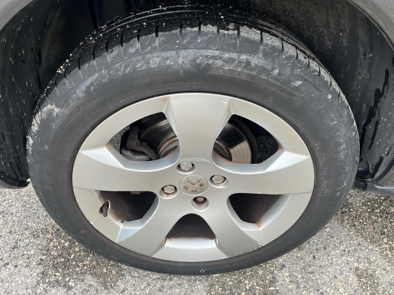 Peugeot 3008-1.6 hdi-full-2009