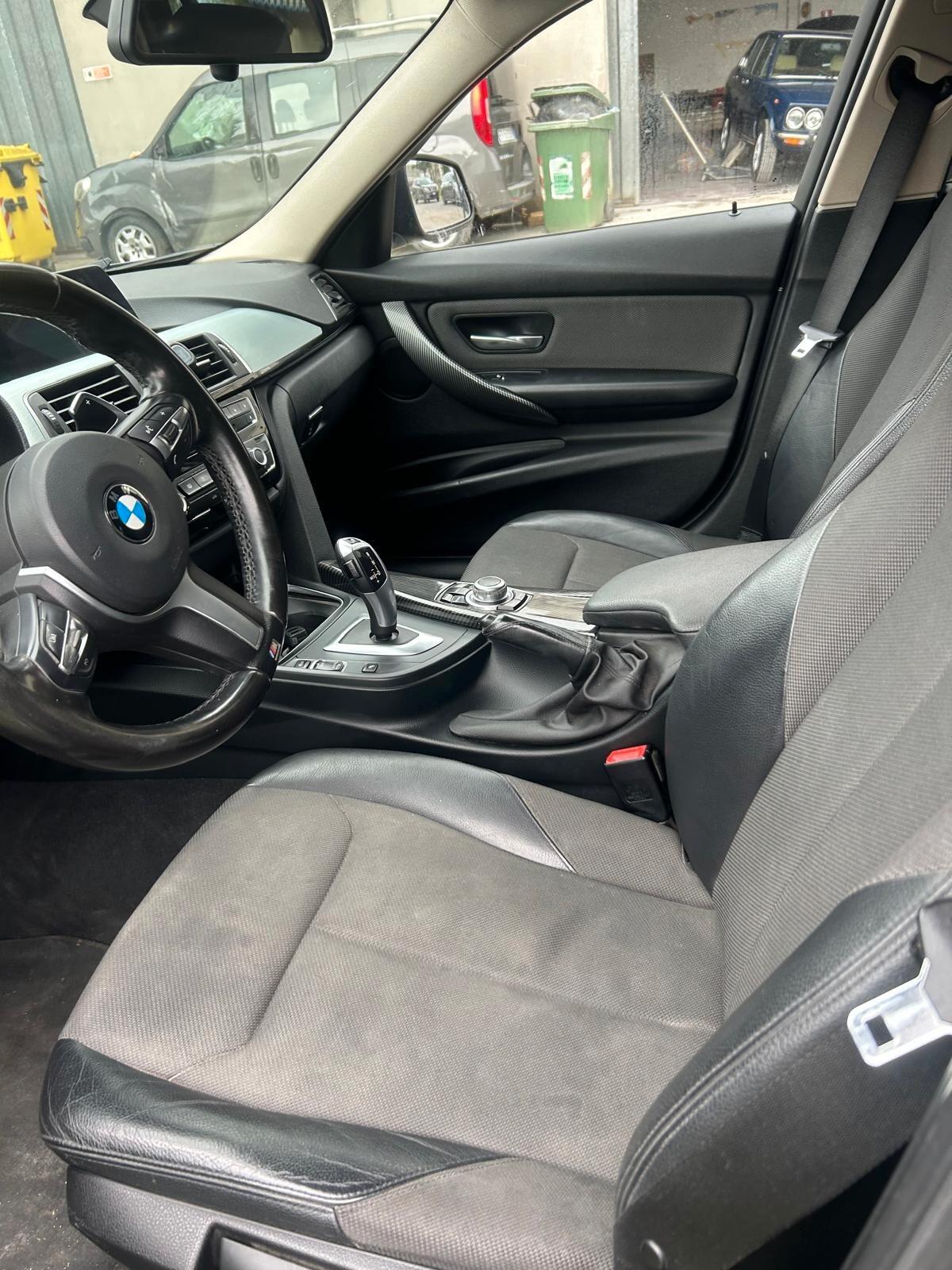 Bmw 320 320d xDrive Touring Msport