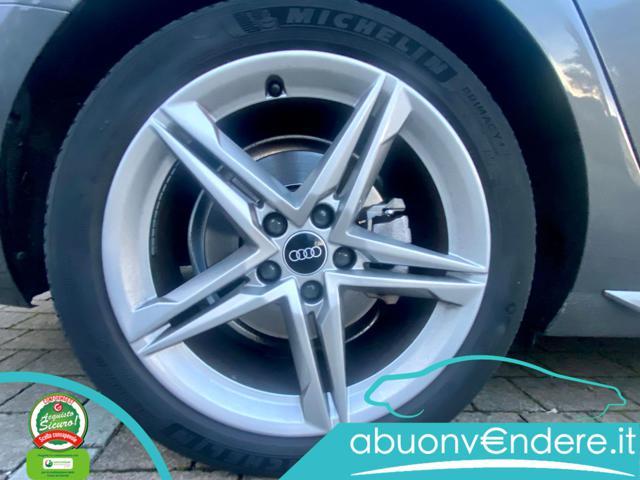AUDI A4 Avant 35 TDI/163 CV S tronic S line edition