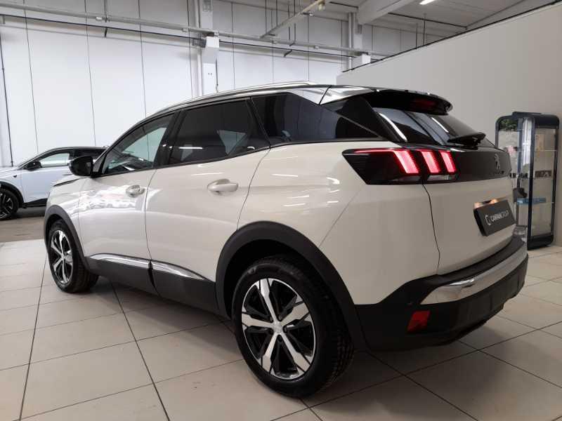 PEUGEOT 3008 BlueHDi 130 EAT8 S&S Allure