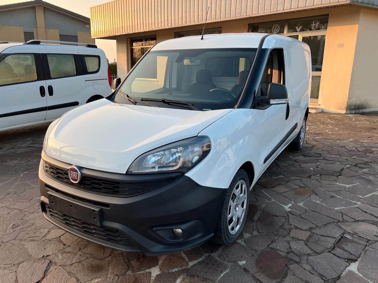 Fiat Doblo 1.6 MJT 120CV S&S PL-TN Cargo Maxi