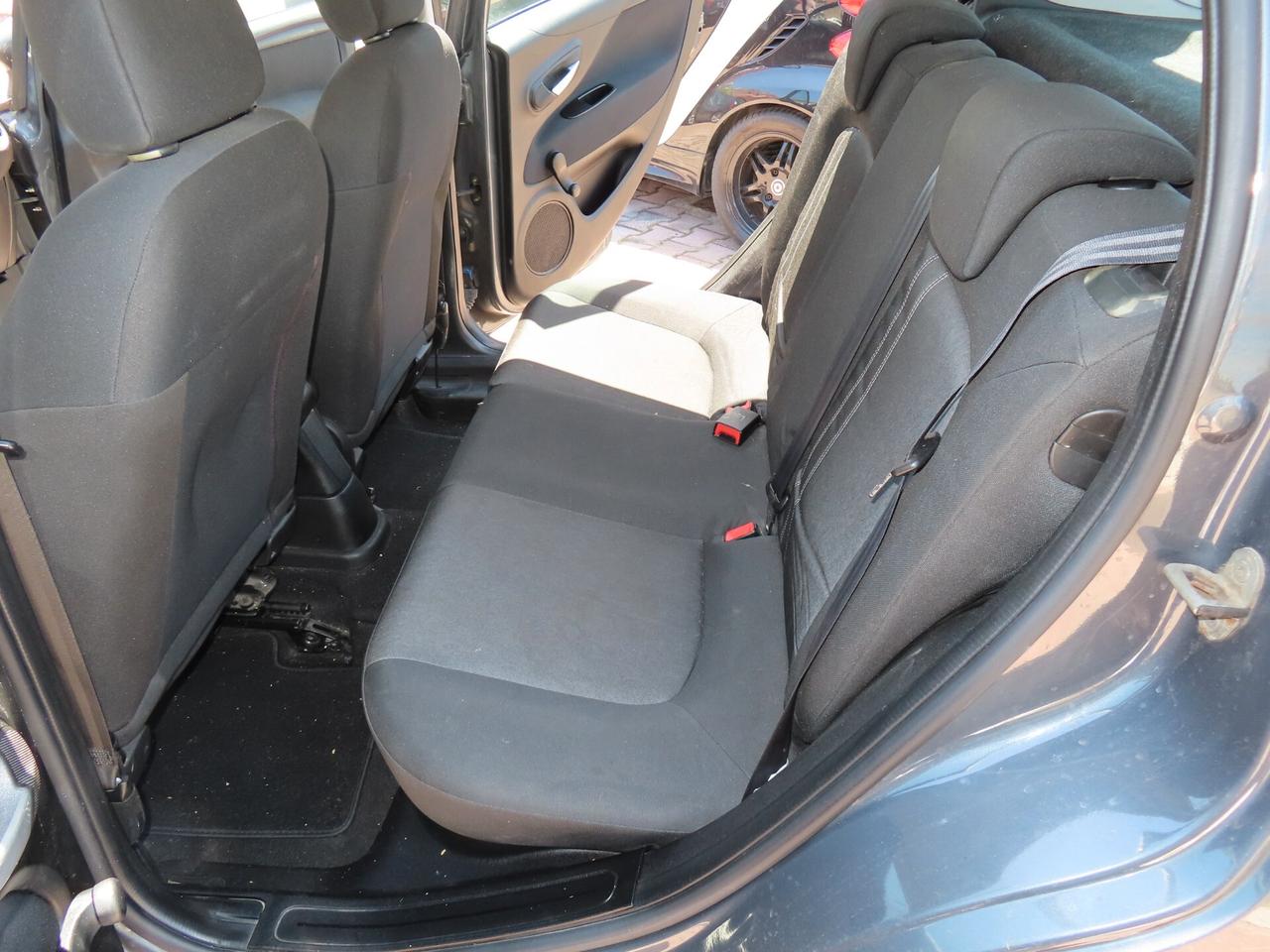 Fiat Punto 1.4 8V 5 porte GPL DI SERIE Lounge 2013