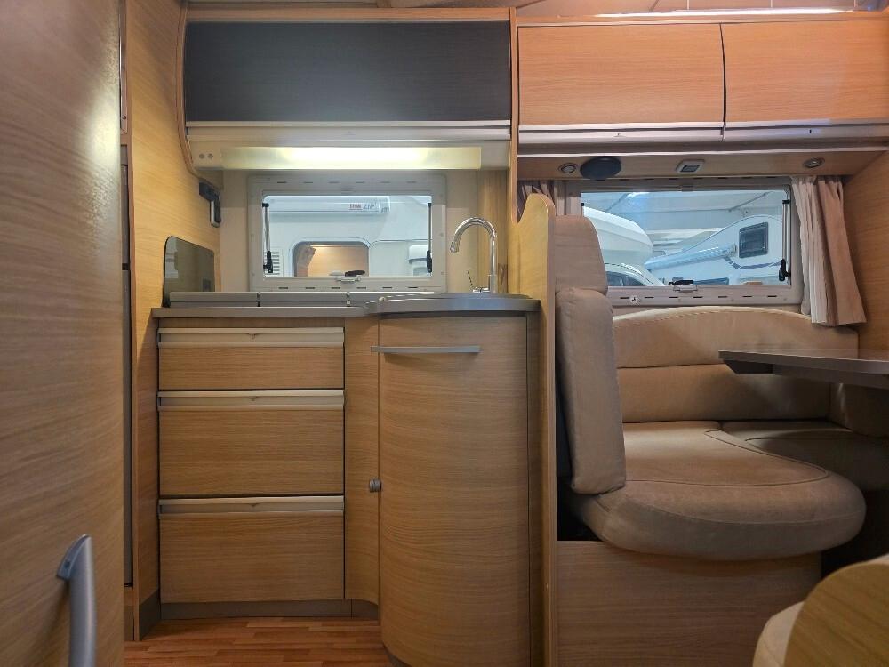 CAMPER ROLLER TEAM PEGASO GARAGE LIVING