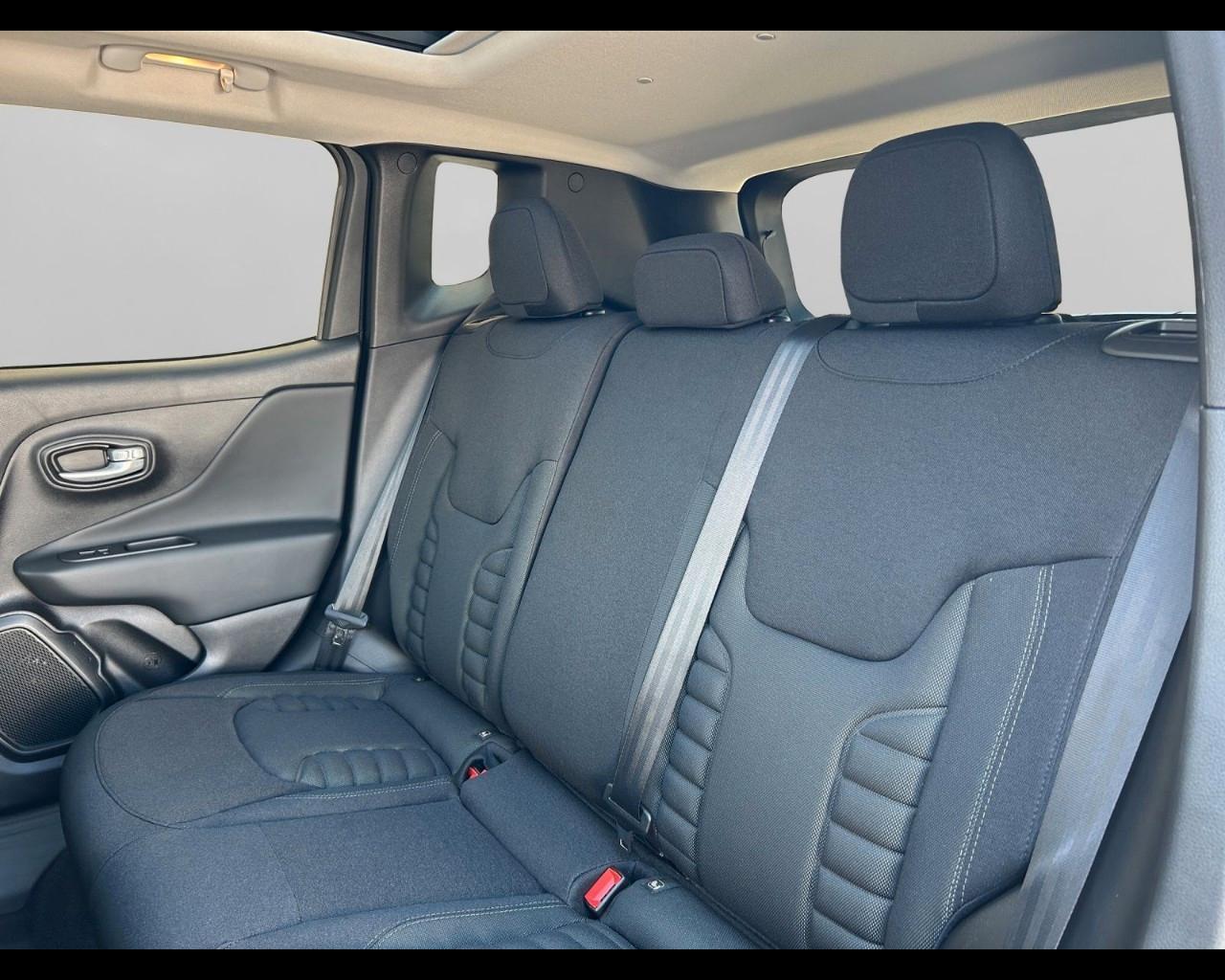JEEP Renegade 4xe Plug-In Hybrid North Star 1.3 Turbo T4 Phev 4xe At6 240cv