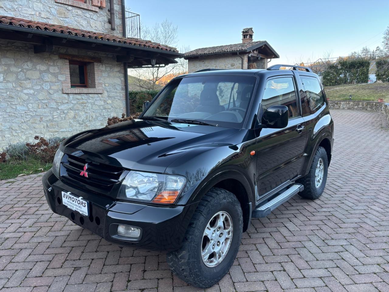 Mitsubishi Pajero 2.5 TDI 3p. GLX
