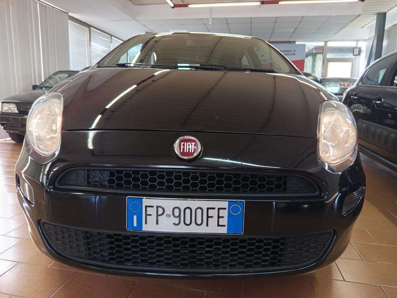 Fiat Punto 1.2 8V 5 porte Street 130 Mila chilometri ok neopatentati Fiat Punto 1.2 8V 5 porte Street 130 Mila chilometri ok neopatentati