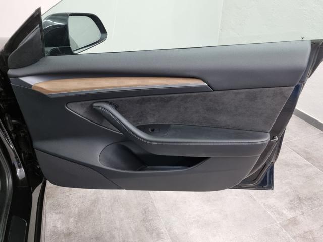 TESLA Model 3 Long Range Dual Motor AWD