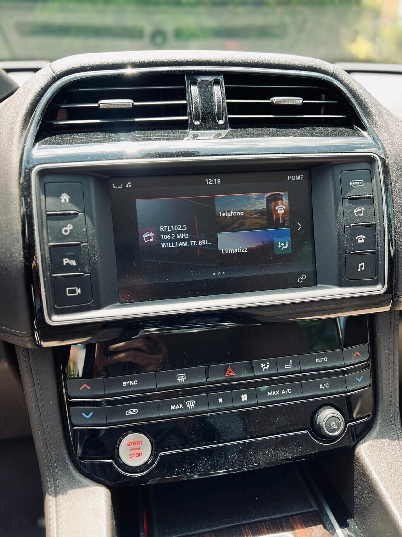 JAGUAR F-PACE 180CV AUT. PRESTIGE - 2016