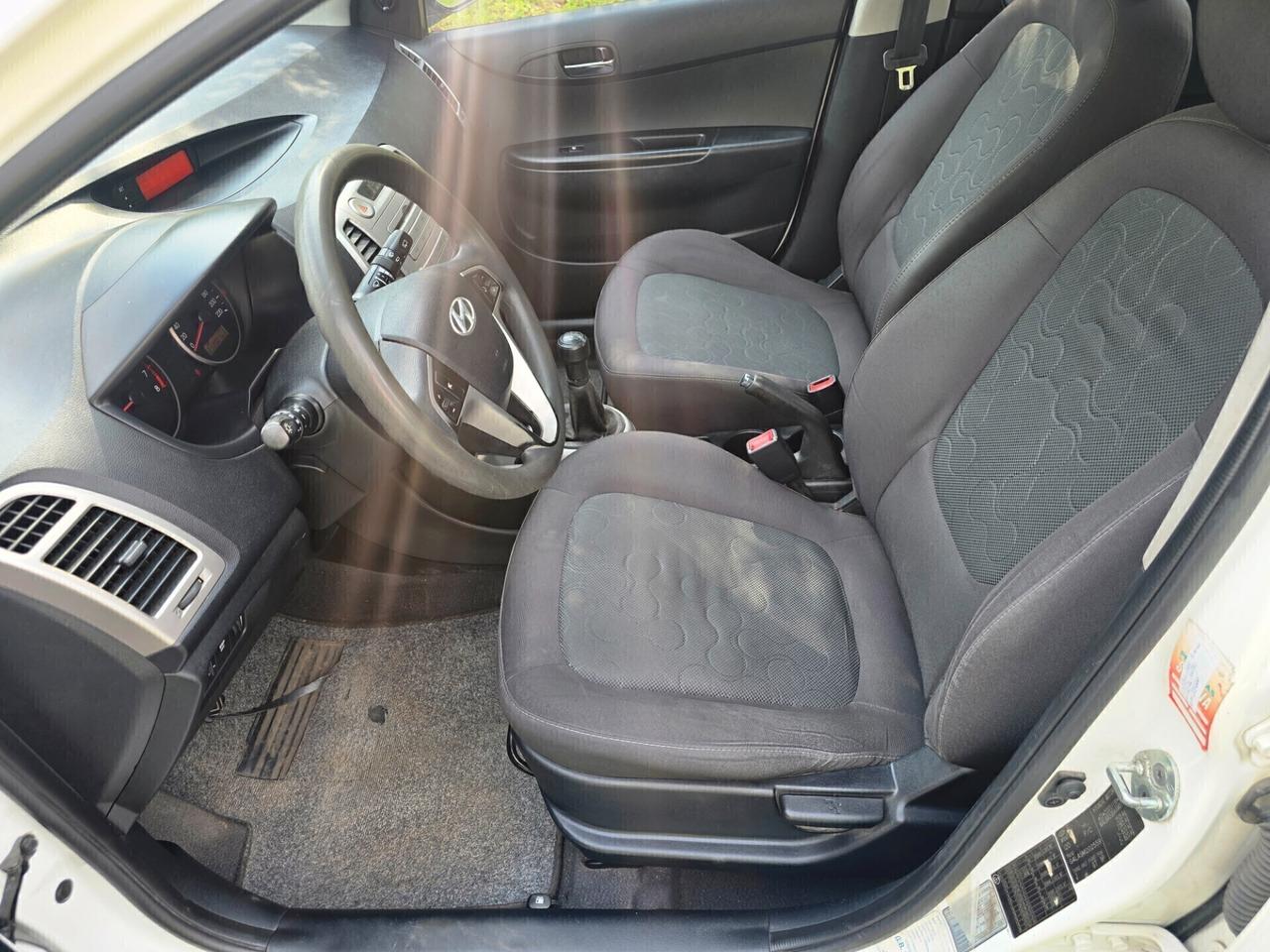 Hyundai i20 1.0 GPL ANNO 10/2009 OK PER NEOPATENTATI