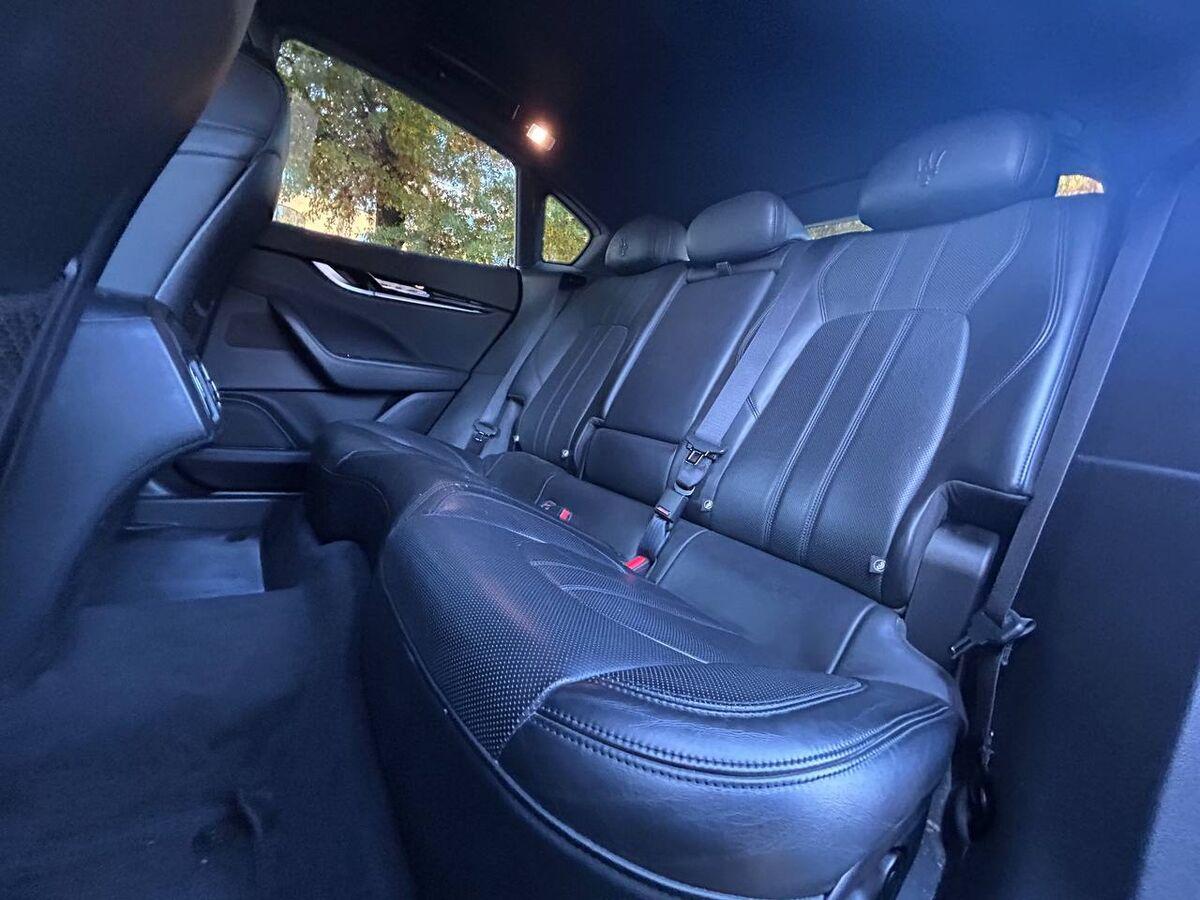Maserati Levante 3.0 V6 430cv auto