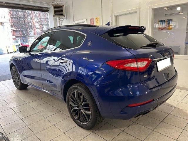 MASERATI Levante V6 AWD Gransport 350 CV