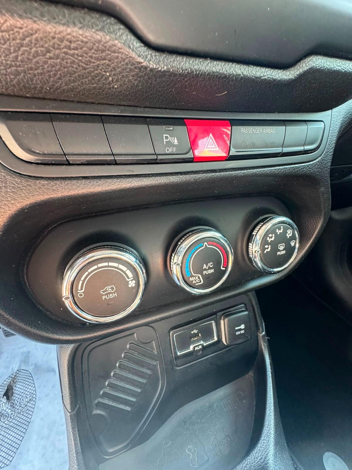 Jeep Renegade 1.6 Mjt 120 CV Longitude