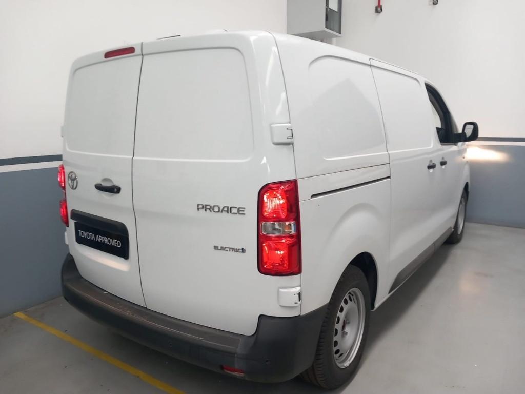 TOYOTA PROACE ELECTRIC SHORT 75 kWh porta singola COMFORT