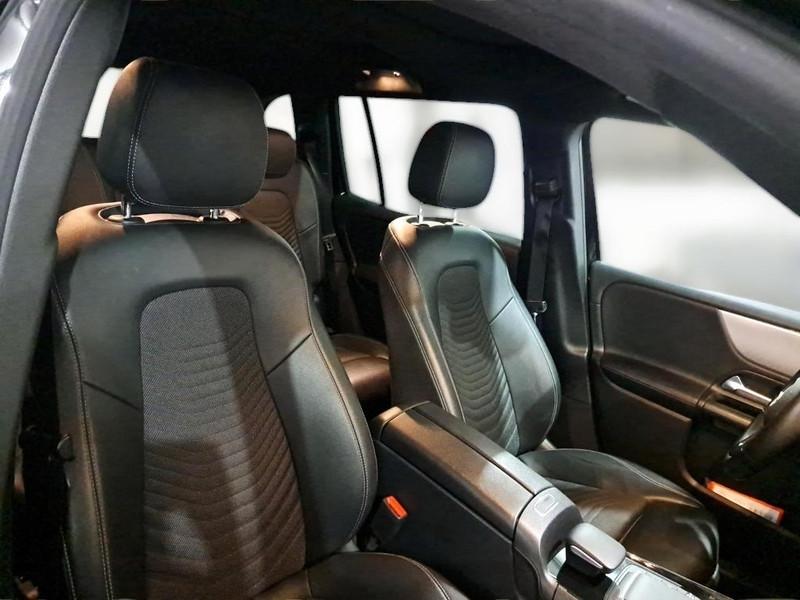 MERCEDES-BENZ GLB 200 D AUTOMATIC BUSINESS EXTRA SUV