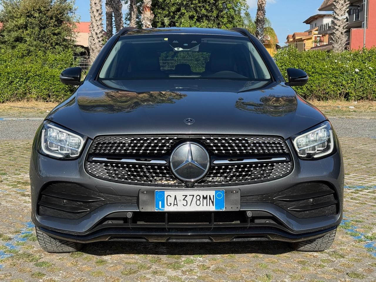 MERCEDES GLC 200d 2021 AMG - Night Edition