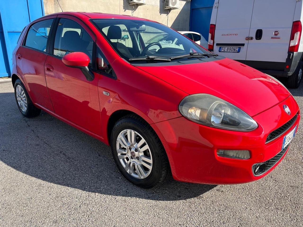 Fiat g.punto lounge -1.3 mjt/85 cv-full-2013