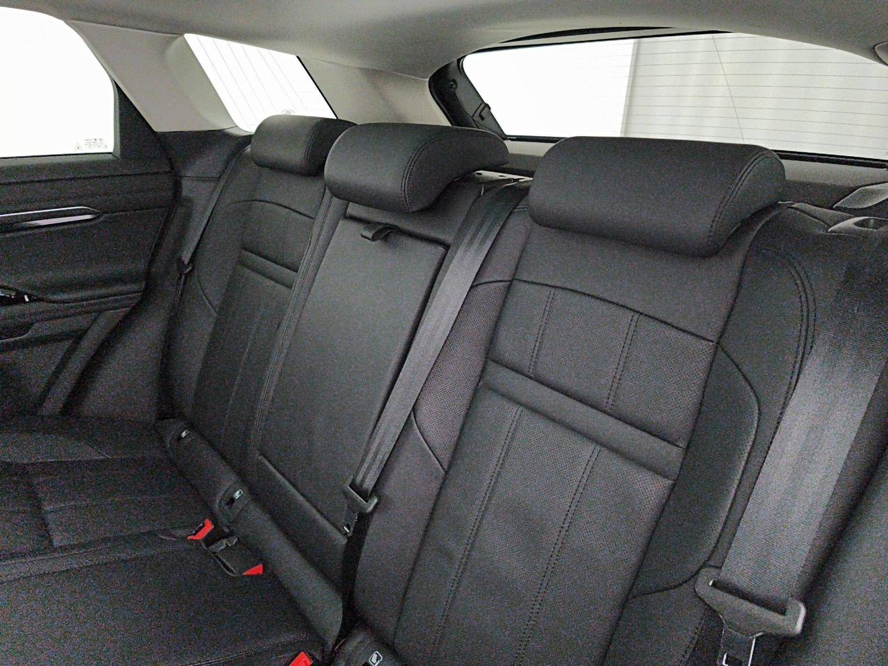 Land Rover Range Rover Evoque 1.5 i3 phev R-Dynamic SE awd