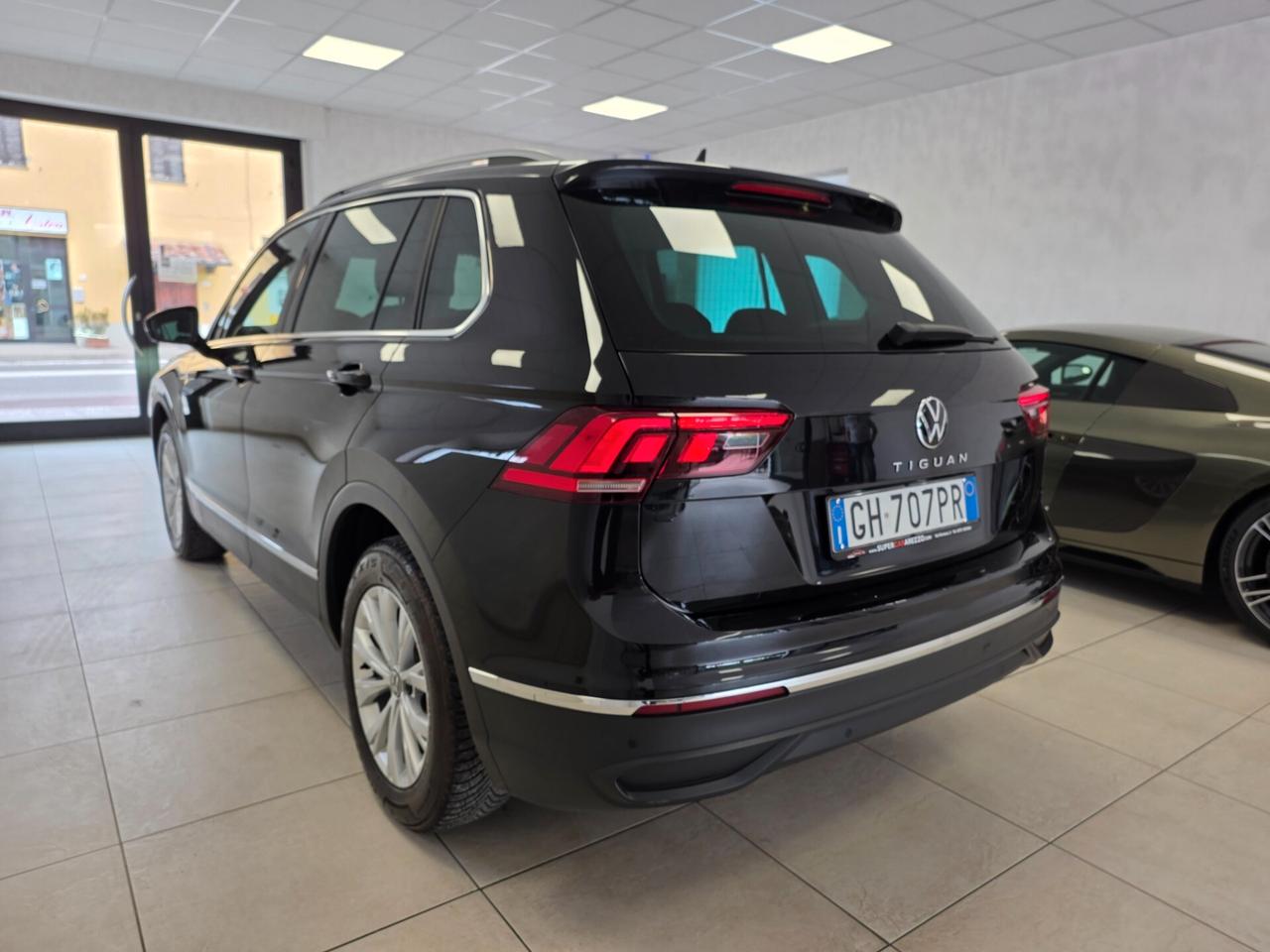 Volkswagen Tiguan 2.0 TDI 150 CV SCR DSG Elegance
