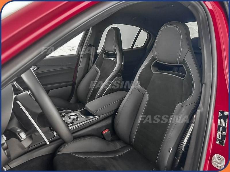 Alfa Romeo Giulia 2.9 T V6 AT8 Quadrifoglio *Scarico Akrapovic + Sedili Carbonio*