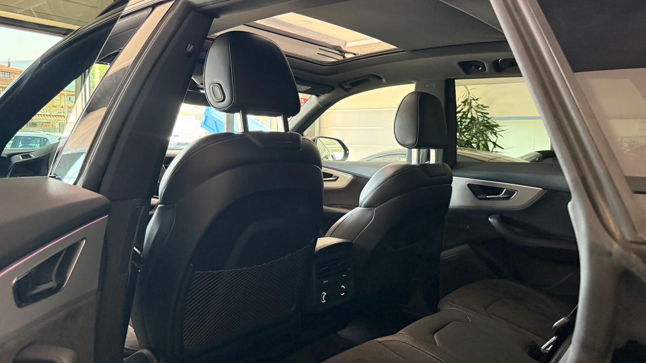 AUDI Q8 TDI 231 CV TETTO APRIBILE UFF ITALIA