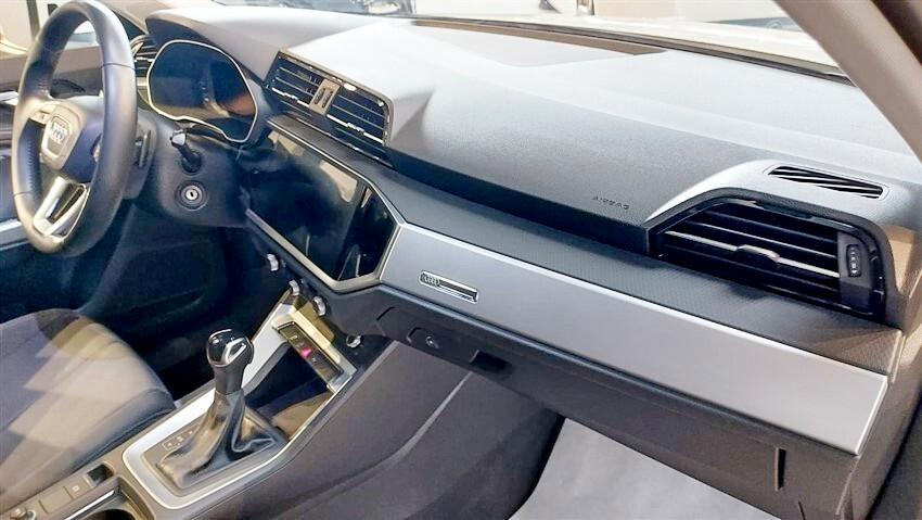 Audi Q3 2.0 TDI 150 CV S tronic