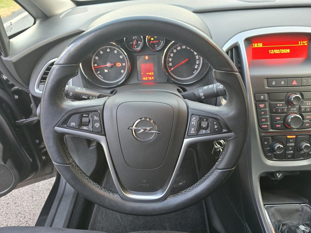 Opel Astra 1.4 BENZINA OK PER NEOPATENTATI ANNO 2013