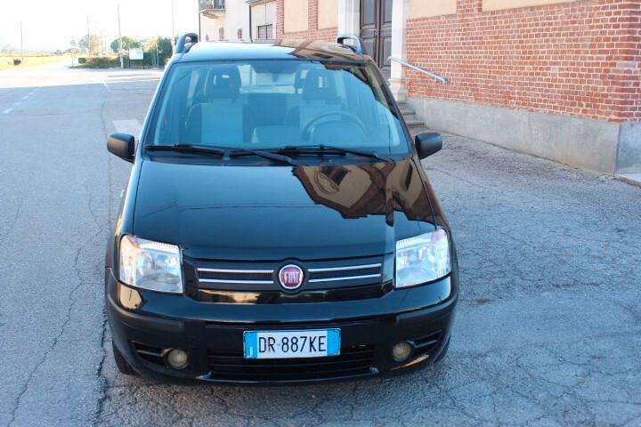 Fiat Panda 1.2 Dynamic 5porte 5posti clima unica utilizzatrice davvero bella