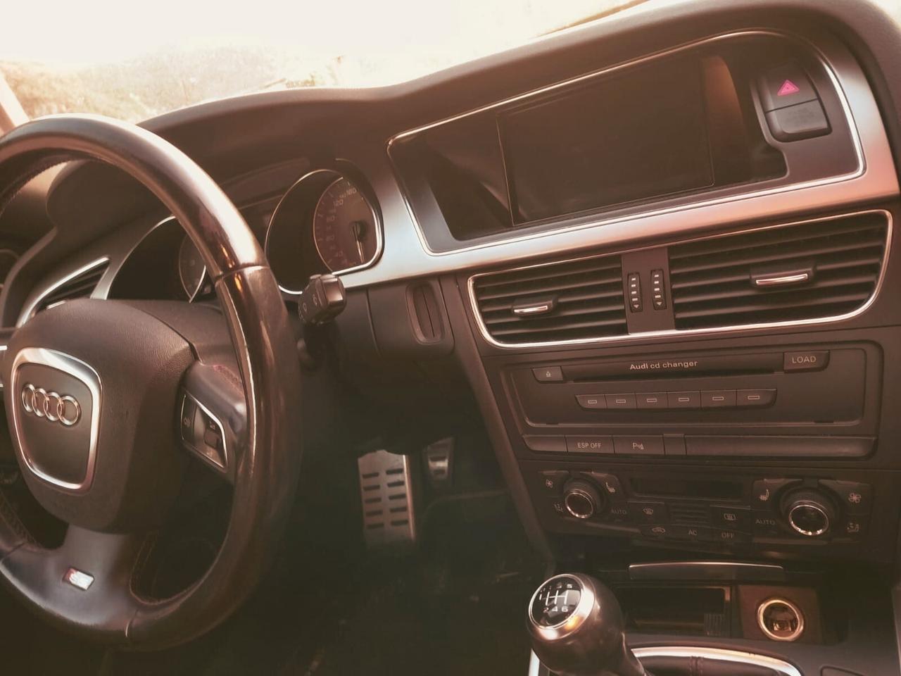 Audi A5 S5 4.2 V8 quattro
