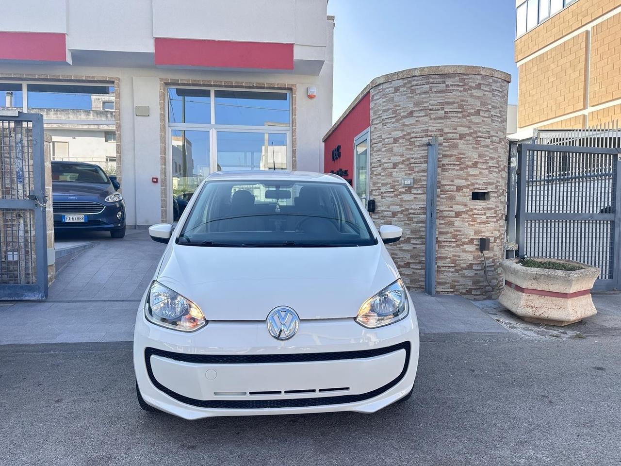 Volkswagen up 1.0 68 cv-2015-CLIMA