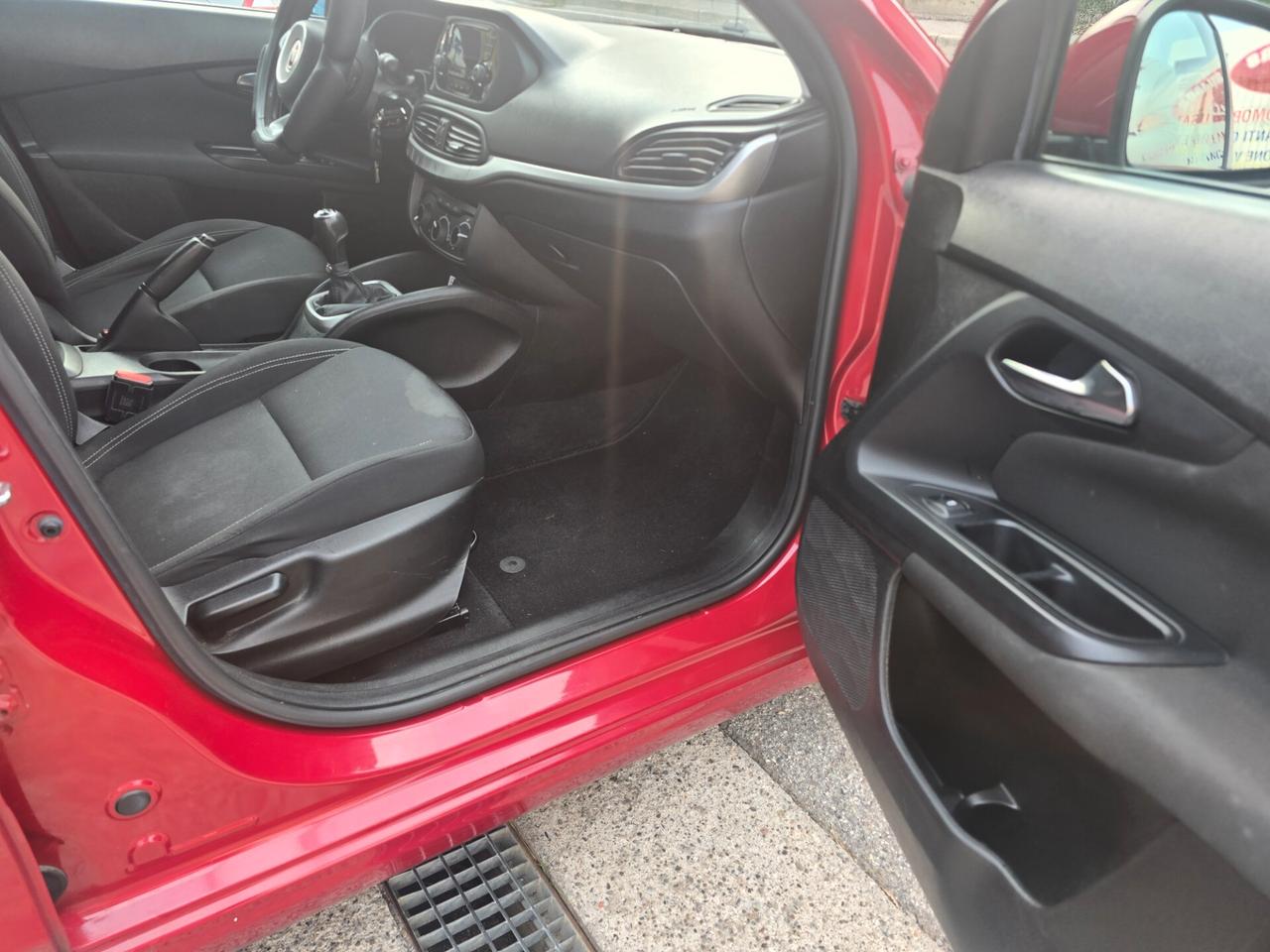 Fiat Punto 1.3 MJT II S&S 95 CV 5 porte Street