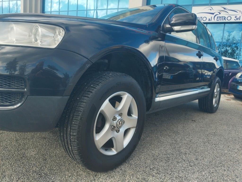 Volkswagen Touareg 2.5 R5 TDI con cambio manuale e ridotte - iscritto ASI